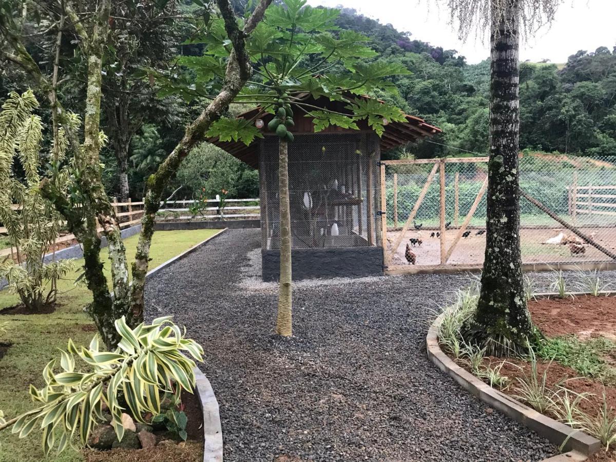 Recanto Da Roca 多明戈斯马丁斯 外观 照片